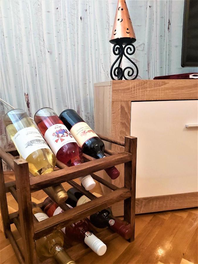 Lena Apartman - Eger Exteriör bild