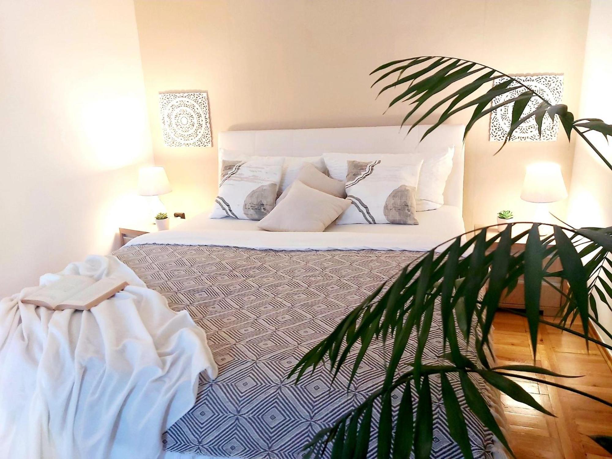 Lena Apartman - Eger Exteriör bild