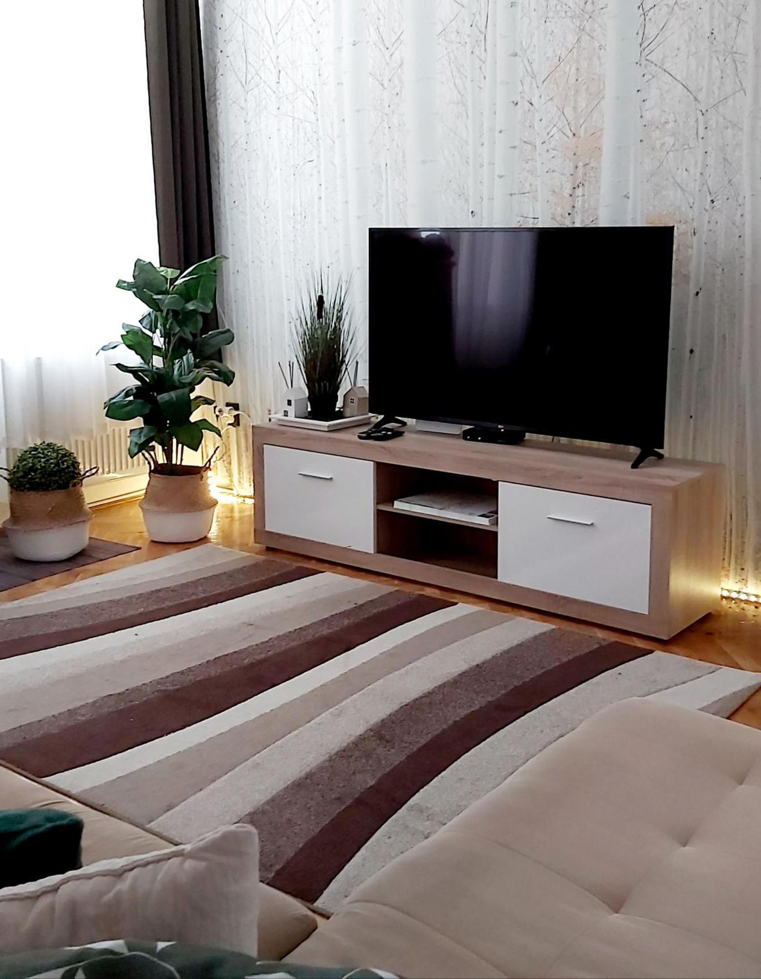 Lena Apartman - Eger Exteriör bild